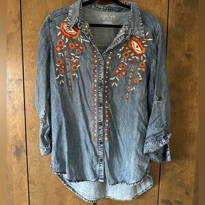 Kyla Seo - Embroidered Denim Button-Up Top - Large